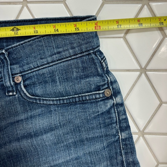 🌟HP🌟7 For All Mankind Cuffed Shorts - Picture 5 of 9